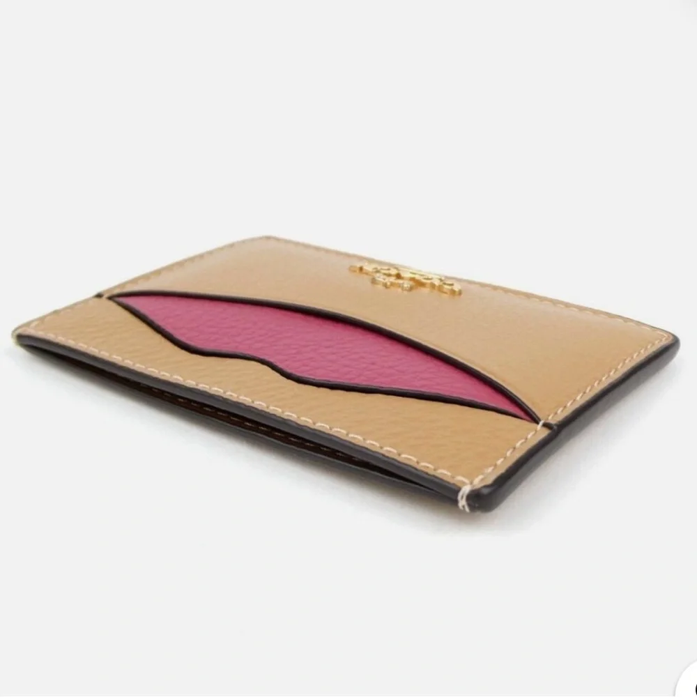 Coach Latte Lips Slim Card Holder NWT - Picture 4 of 4